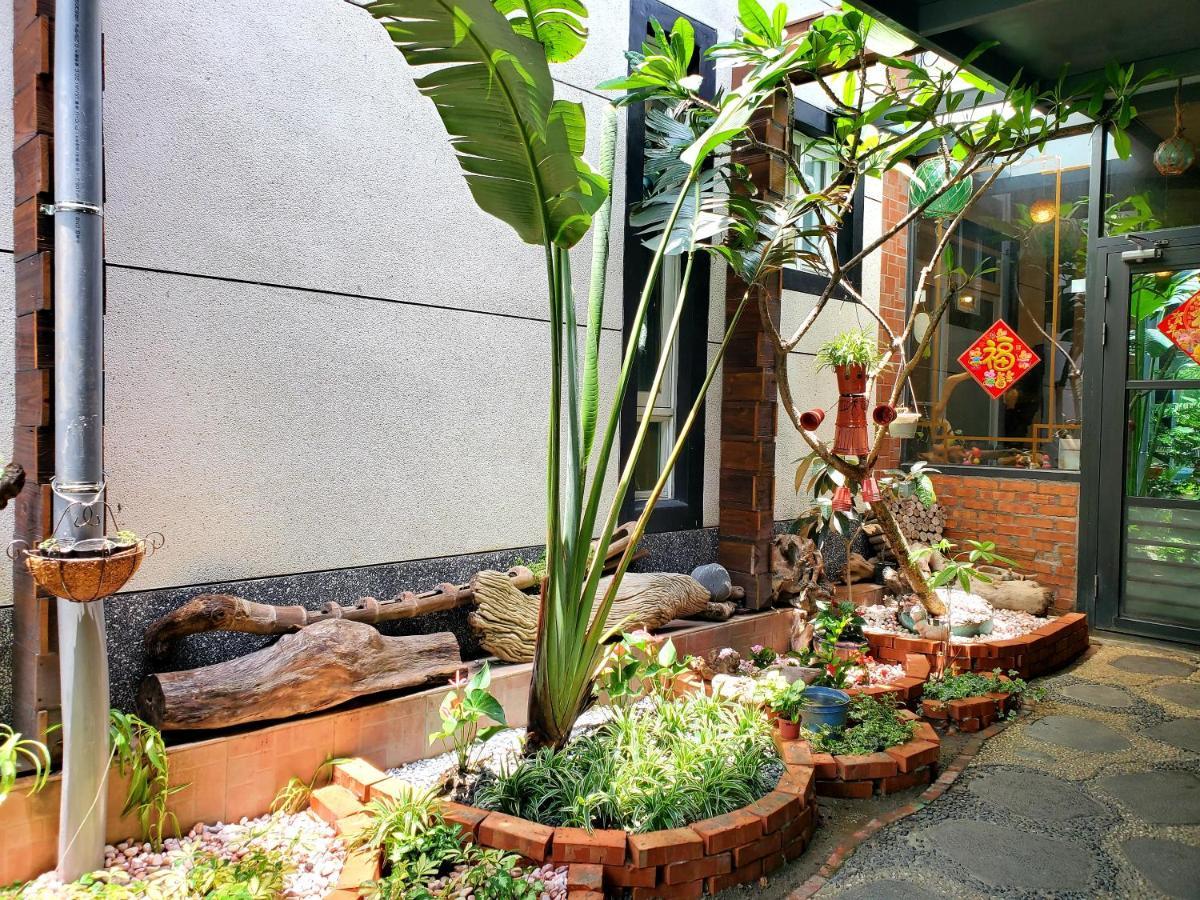 Stone Home Bed And Breakfast Taitung Екстериор снимка